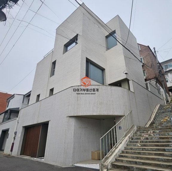 한남동 인테리어 사옥, 용산 통임대, 한남동